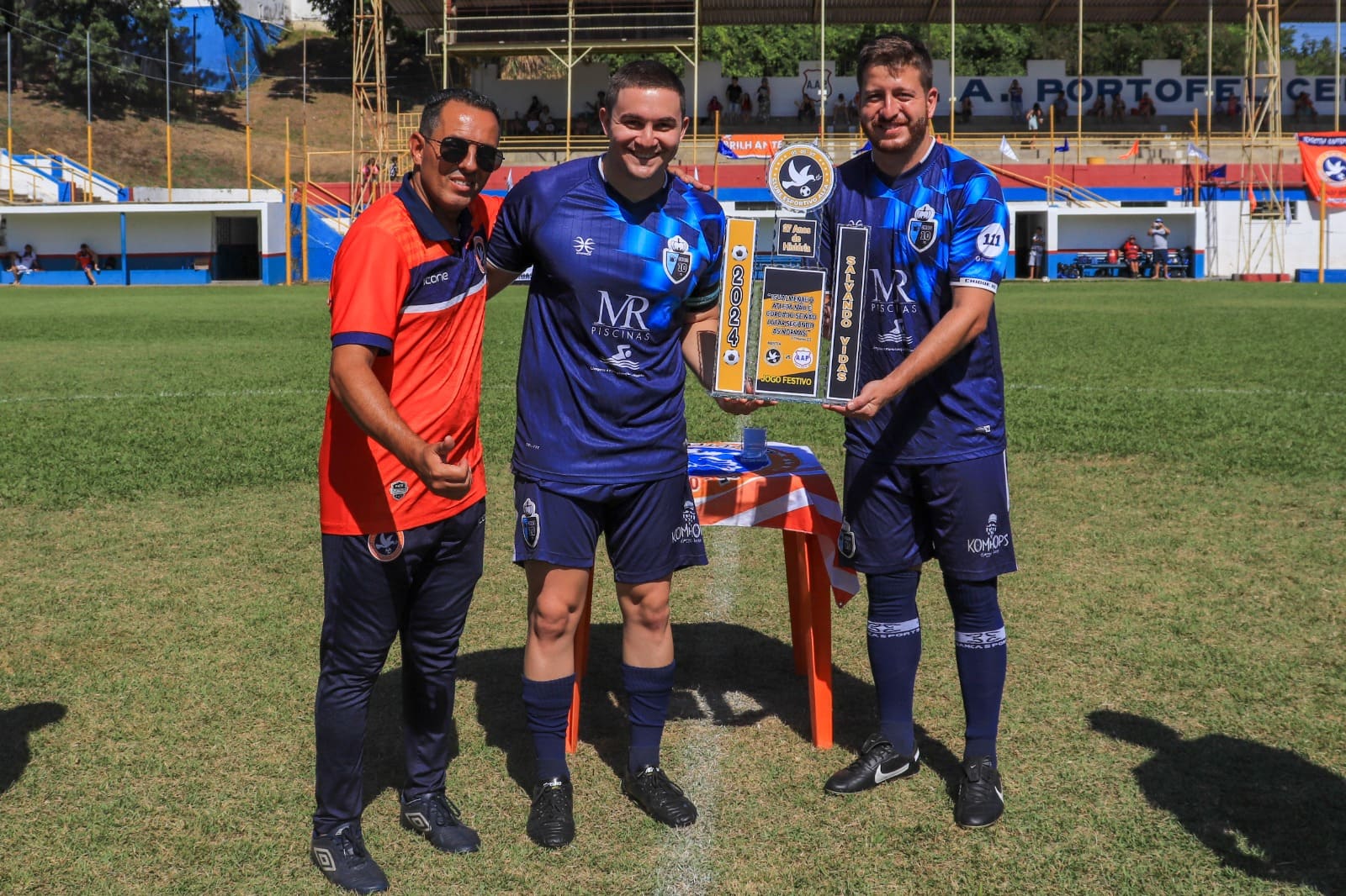 JOGO FESTA ANIVERSARIO DO CLUBE