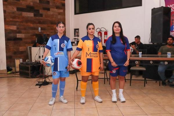 Feminino